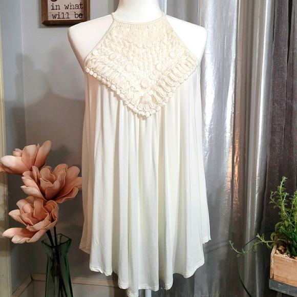 🔖HP🔖🌞4/$20 Crochet Halter Top - Picture 1 of 6